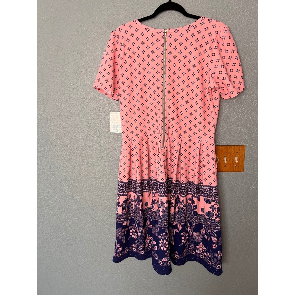 LuLaRoe Amelia Dress 2XL Pink Navy Blue Floral Border Print Short Sleeve Pleated - Picture 7 of 11